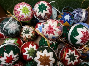 folded star ornaments