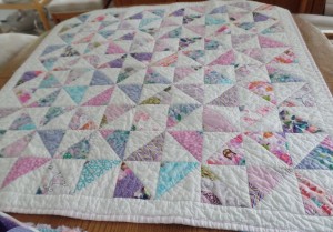 pinwheel baby quilt - Starfishalley